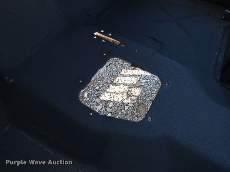 image for item GD9829 2018 Mahindra Roxor Off-Road body