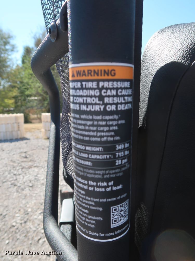 image for item GD9829 2018 Mahindra Roxor Off-Road body