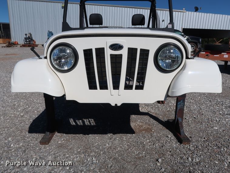 image for item GD9829 2018 Mahindra Roxor Off-Road body