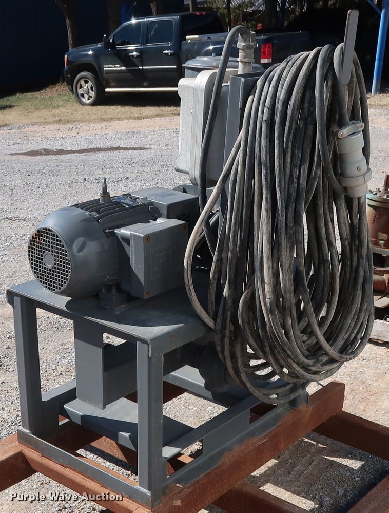 image for item GD9838 2013 Tuthill 3006-21L2 rotary blower vacuum system