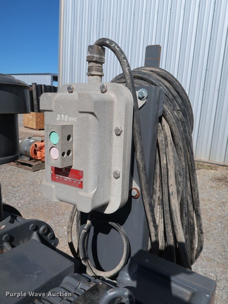 image for item GD9838 2013 Tuthill 3006-21L2 rotary blower vacuum system