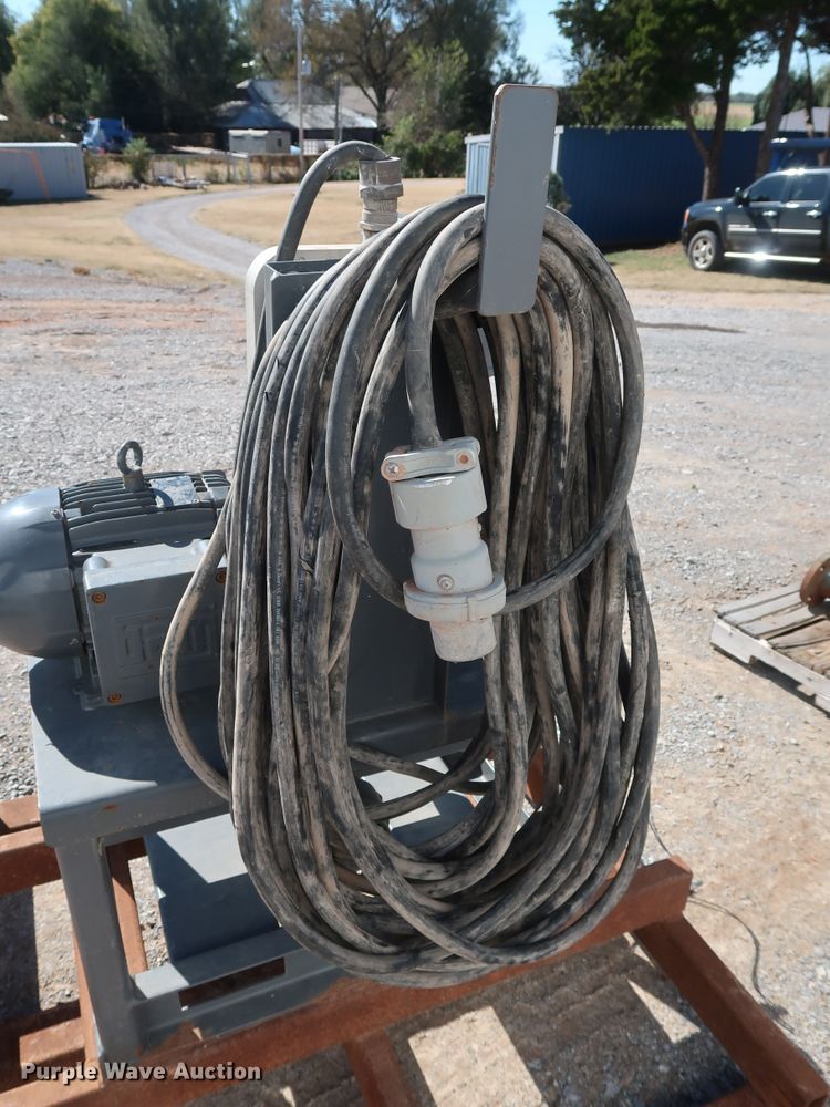 image for item GD9838 2013 Tuthill 3006-21L2 rotary blower vacuum system