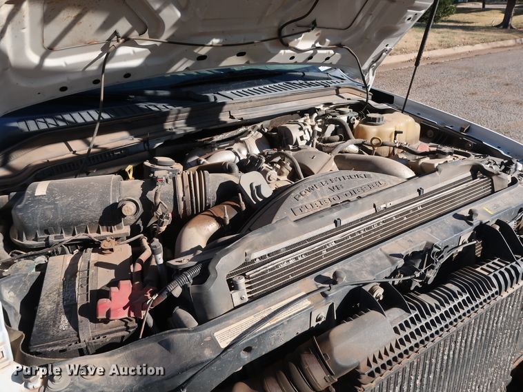 image for item GD9895 2010 Ford F350 Super Duty SuperCab utility bed pickup truck