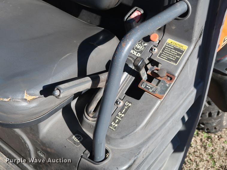 image for item GD9933 2011 Kubota RTV900 utility vehicle