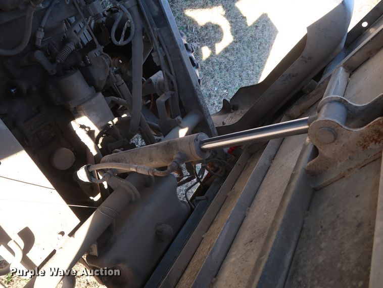 image for item GD9933 2011 Kubota RTV900 utility vehicle