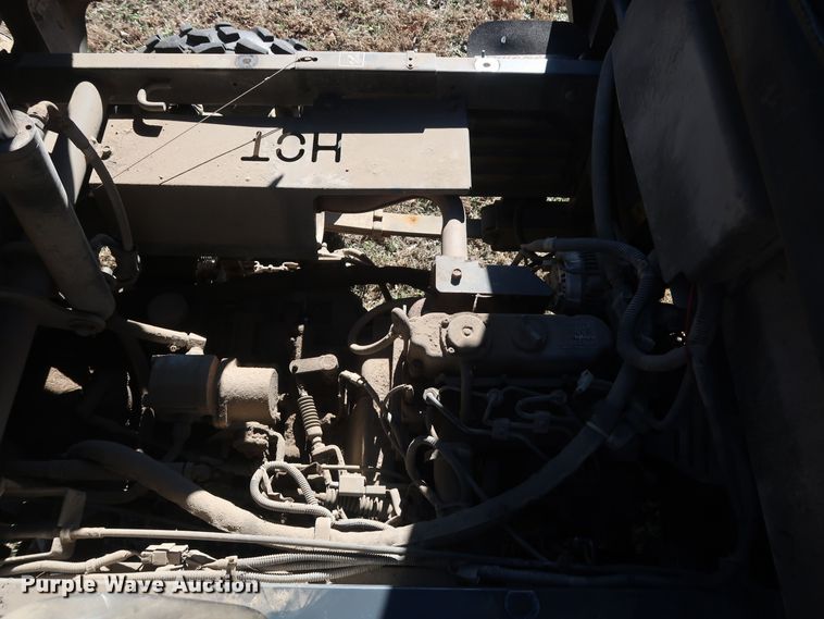 image for item GD9933 2011 Kubota RTV900 utility vehicle