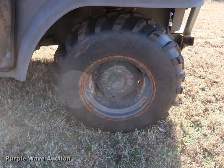 image for item GD9933 2011 Kubota RTV900 utility vehicle