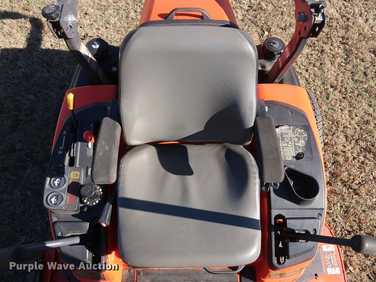 image for item GD9934 2011 Kubota ZD326P ZTR lawn mower