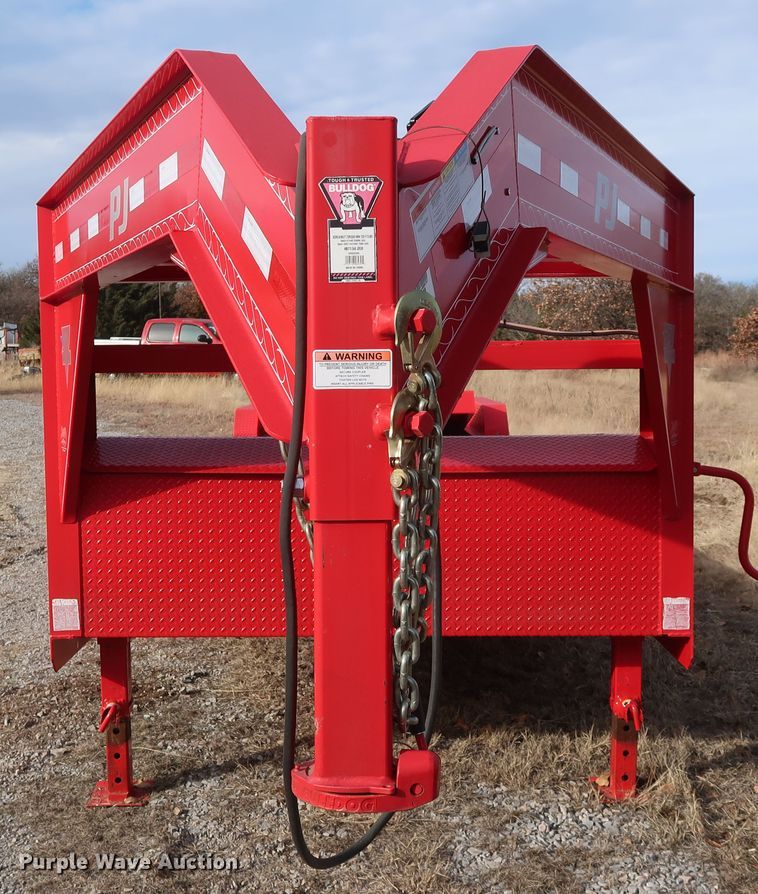 image for item GD9938 2015 PJ CarHauler Tilt T7383 tilt deck equipment trailer