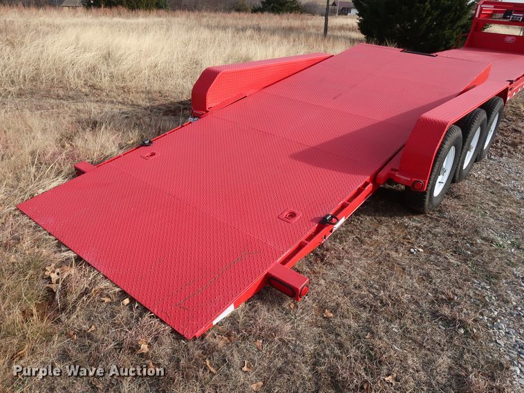 image for item GD9938 2015 PJ CarHauler Tilt T7383 tilt deck equipment trailer