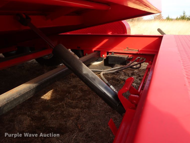 image for item GD9938 2015 PJ CarHauler Tilt T7383 tilt deck equipment trailer