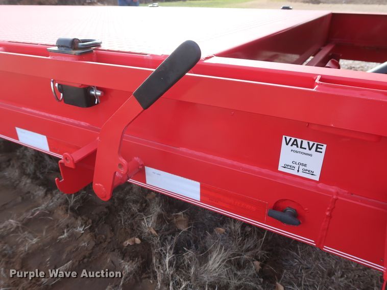 image for item GD9938 2015 PJ CarHauler Tilt T7383 tilt deck equipment trailer