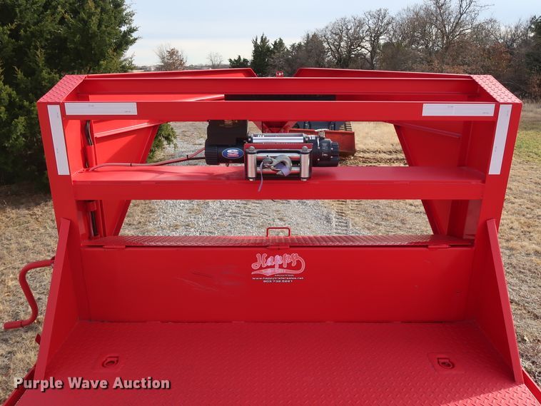 image for item GD9938 2015 PJ CarHauler Tilt T7383 tilt deck equipment trailer