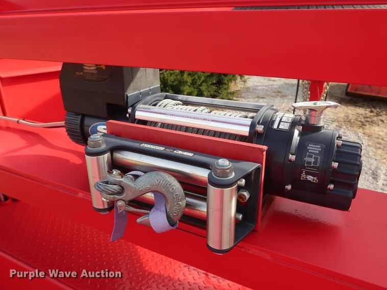 image for item GD9938 2015 PJ CarHauler Tilt T7383 tilt deck equipment trailer