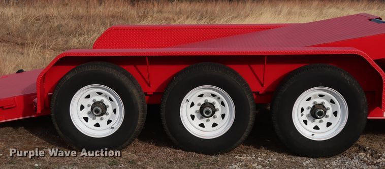 image for item GD9938 2015 PJ CarHauler Tilt T7383 tilt deck equipment trailer