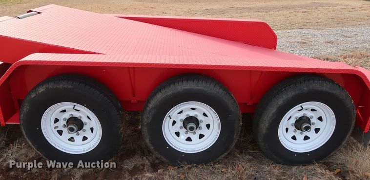 image for item GD9938 2015 PJ CarHauler Tilt T7383 tilt deck equipment trailer