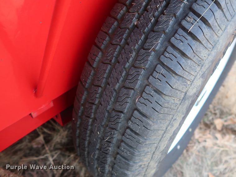 image for item GD9938 2015 PJ CarHauler Tilt T7383 tilt deck equipment trailer