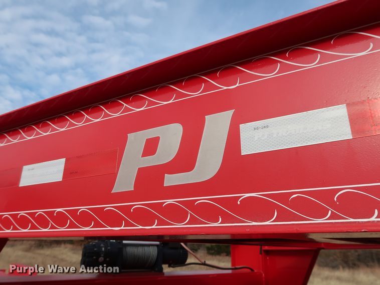 image for item GD9938 2015 PJ CarHauler Tilt T7383 tilt deck equipment trailer