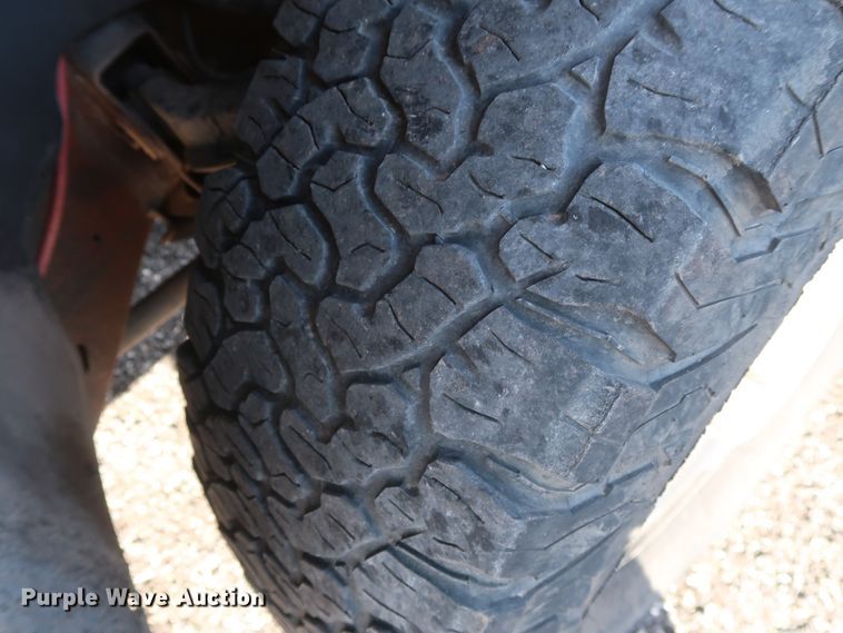 image for item GD9947 2009 Chevrolet Silverado 2500HD LS Crew Cab pickup truck