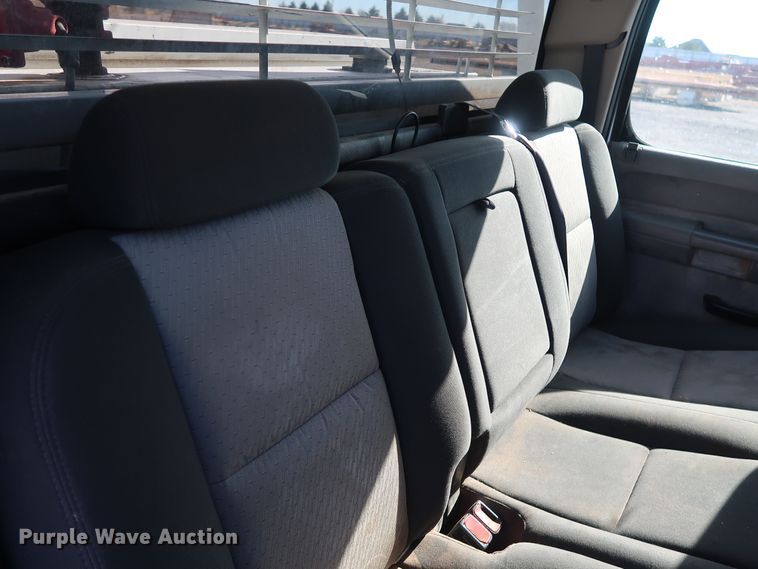 image for item GD9950 2008 Chevrolet Silverado 2500HD LT Crew Cab pickup truck