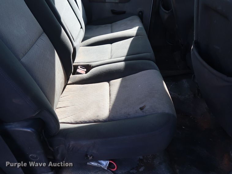 image for item GD9950 2008 Chevrolet Silverado 2500HD LT Crew Cab pickup truck