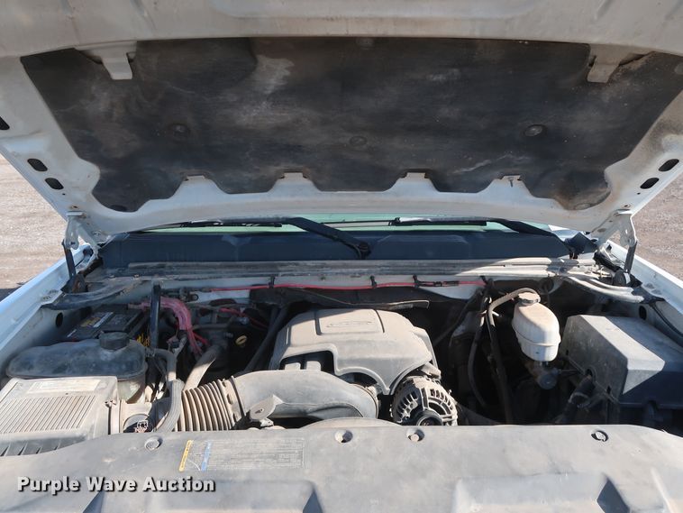 image for item GD9950 2008 Chevrolet Silverado 2500HD LT Crew Cab pickup truck