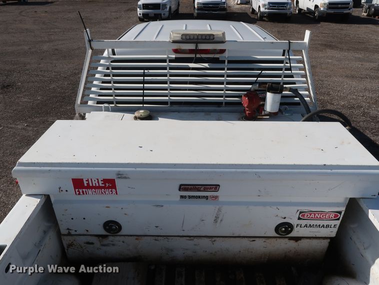 image for item GD9950 2008 Chevrolet Silverado 2500HD LT Crew Cab pickup truck