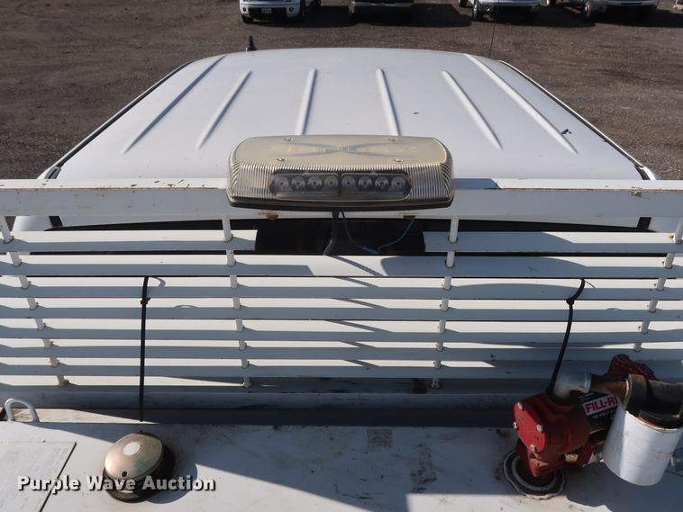 image for item GD9950 2008 Chevrolet Silverado 2500HD LT Crew Cab pickup truck