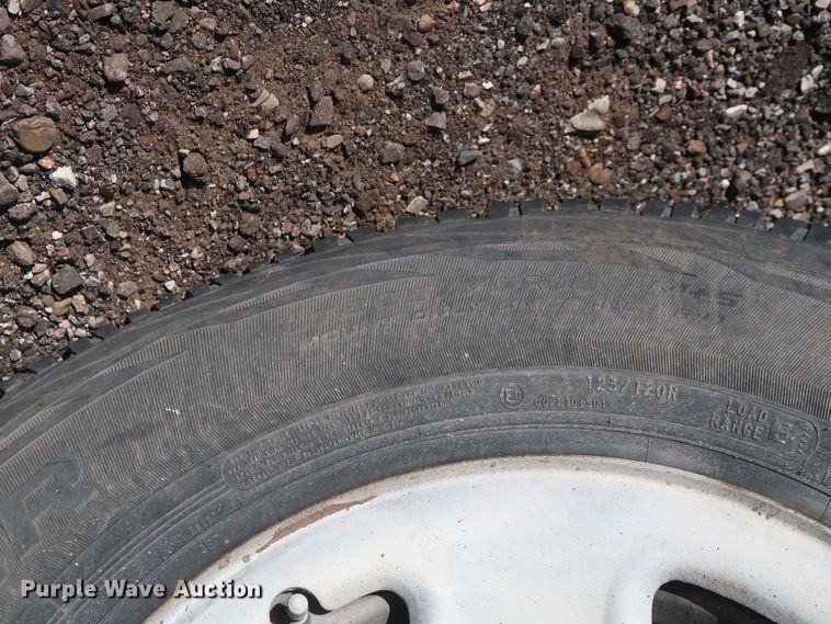 image for item GD9950 2008 Chevrolet Silverado 2500HD LT Crew Cab pickup truck