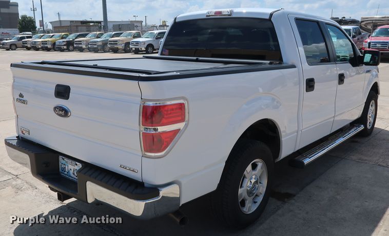 image for item GE9003 2013 Ford F150 XLT SuperCrew pickup truck