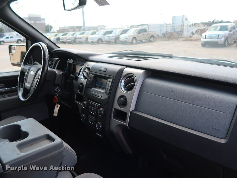 image for item GE9003 2013 Ford F150 XLT SuperCrew pickup truck