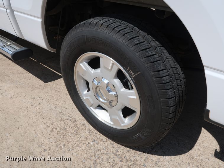 image for item GE9003 2013 Ford F150 XLT SuperCrew pickup truck