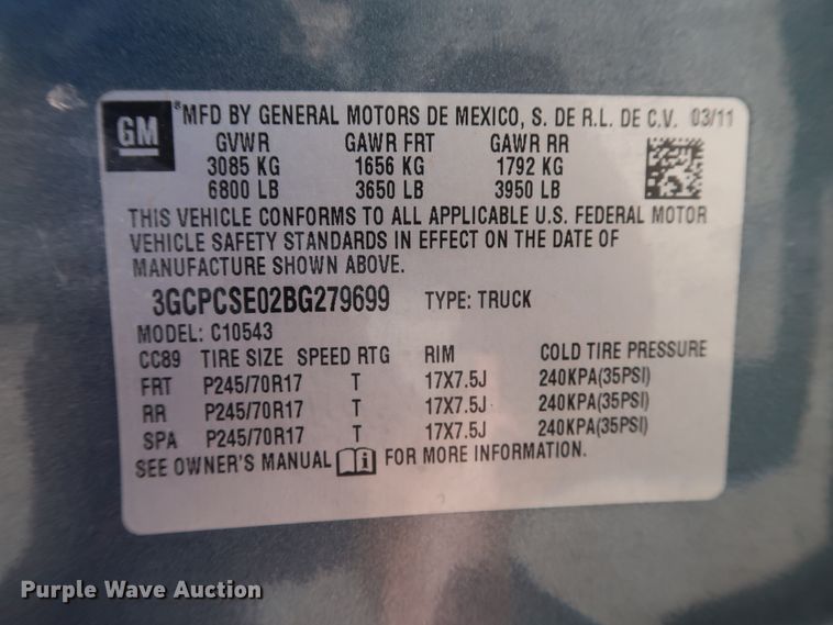 image for item GE9009 2011 Chevrolet Silverado 1500 Crew Cab pickup truck