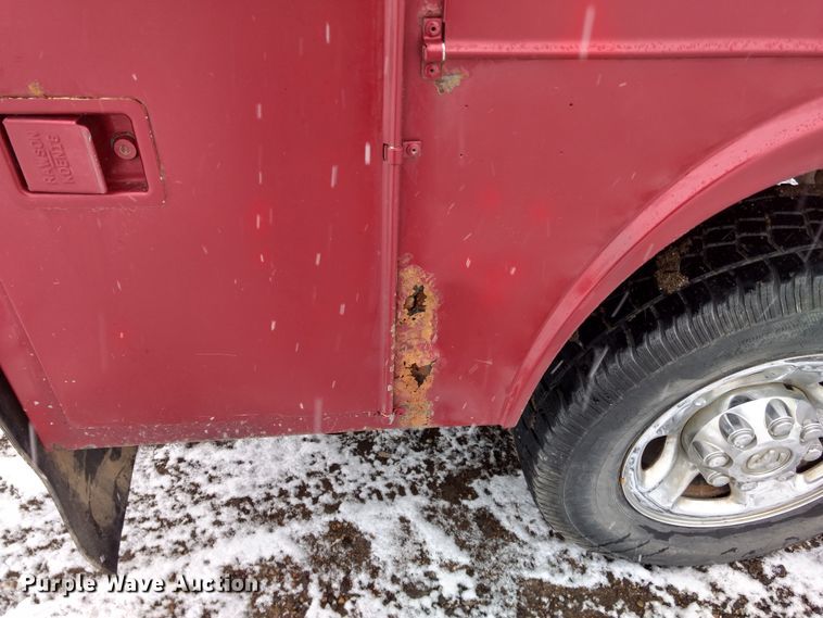 image for item GE9556 2007 Dodge Ram 3500 SLT Quad Cab utility bed pickup truck