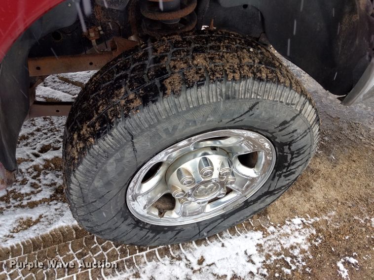 image for item GE9556 2007 Dodge Ram 3500 SLT Quad Cab utility bed pickup truck