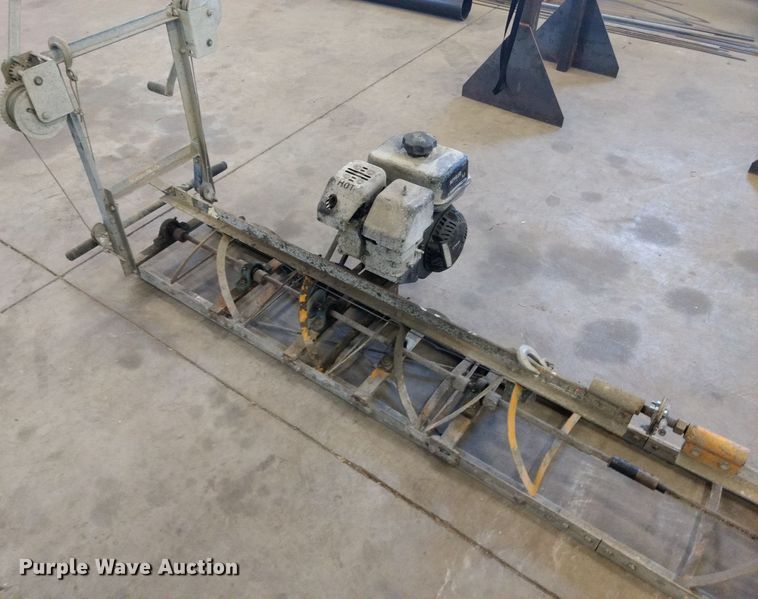 image for item GE9559 Speed Screed Mighty Lite screed