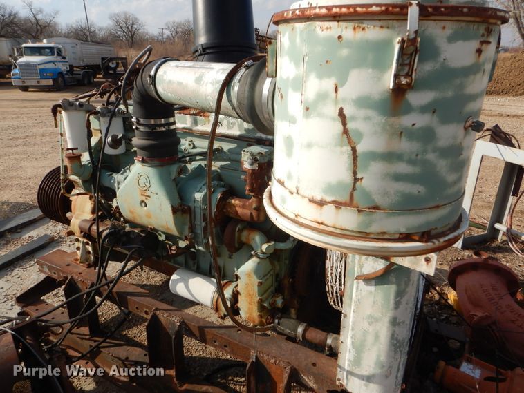 image for item GE9582 Detroit Diesel 671 7.0L six cylinder diesel engine