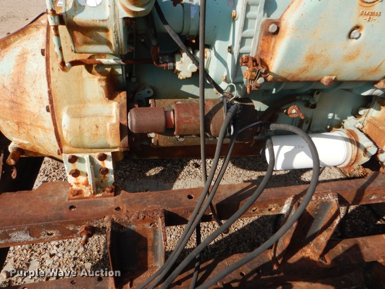 image for item GE9582 Detroit Diesel 671 7.0L six cylinder diesel engine