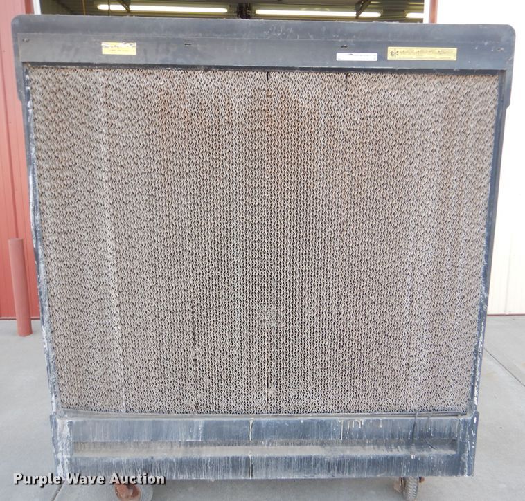 image for item GE9586 Port-a-Cool cooling fan