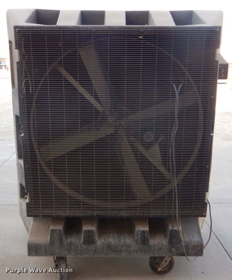 image for item GE9586 Port-a-Cool cooling fan