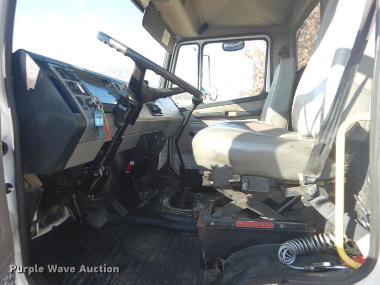 image for item GF9002 2004 Freightliner FL70 fuel truck