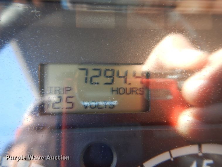 image for item GF9002 2004 Freightliner FL70 fuel truck