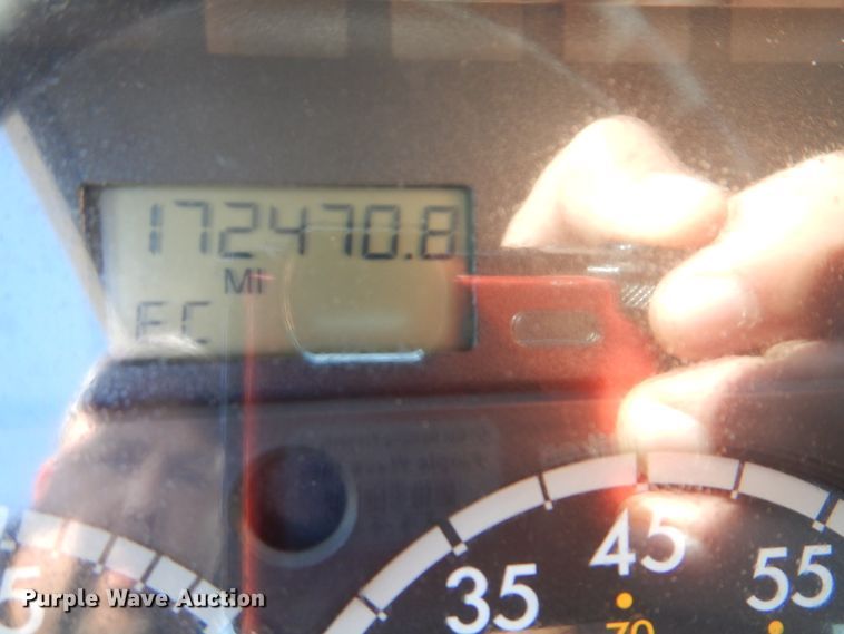 image for item GF9002 2004 Freightliner FL70 fuel truck