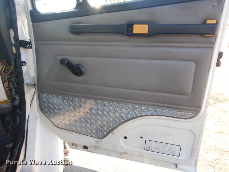 image for item GF9002 2004 Freightliner FL70 fuel truck