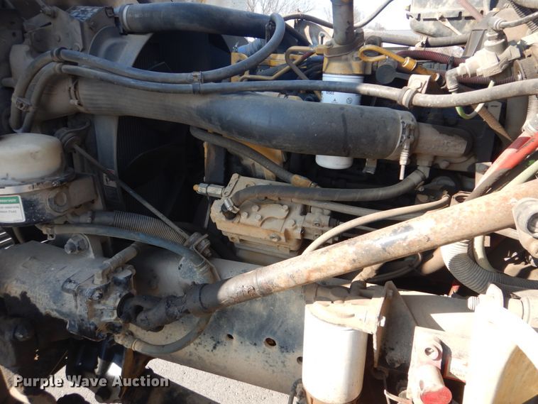 image for item GF9002 2004 Freightliner FL70 fuel truck