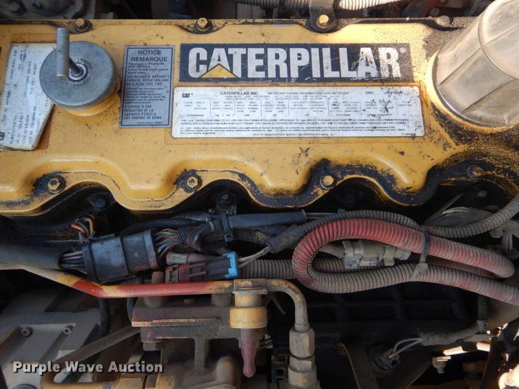 image for item GF9002 2004 Freightliner FL70 fuel truck