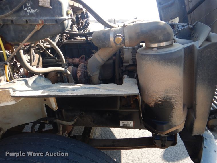 image for item GF9002 2004 Freightliner FL70 fuel truck