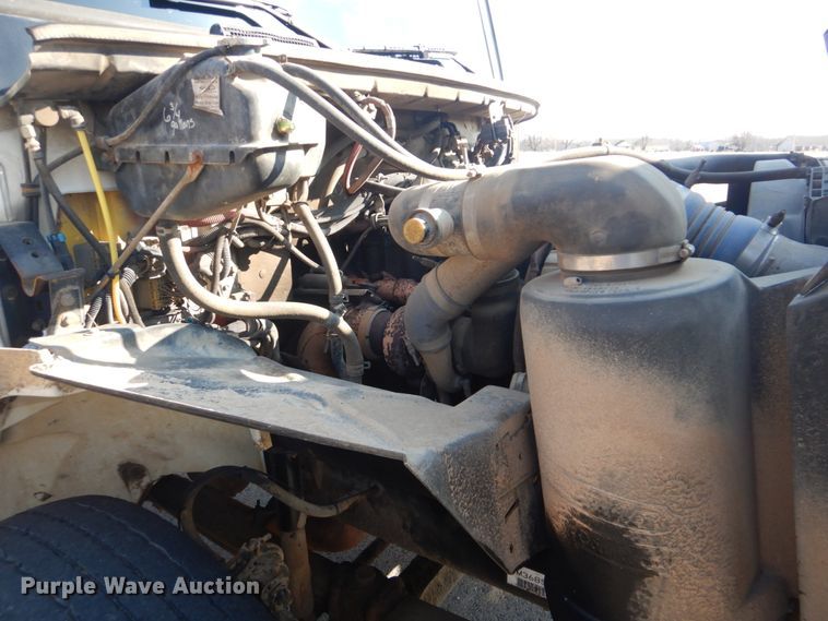 image for item GF9002 2004 Freightliner FL70 fuel truck