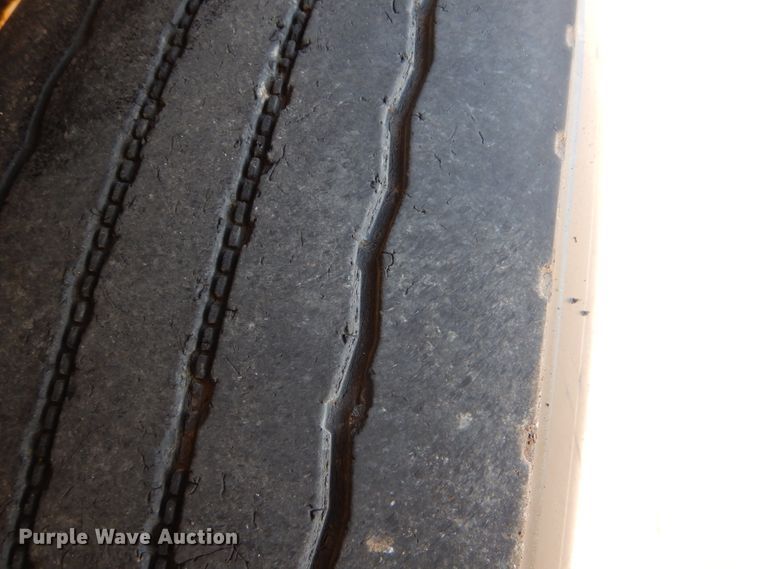 image for item GF9002 2004 Freightliner FL70 fuel truck