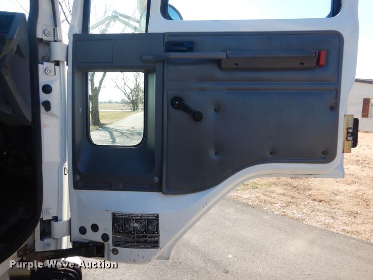 image for item GF9003 2002 Sterling SC8000 street sweeper truck